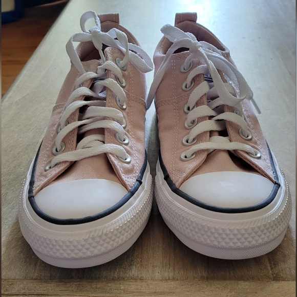 Converse Shoes - Converse Low Top Sneakers Soft Pink and White